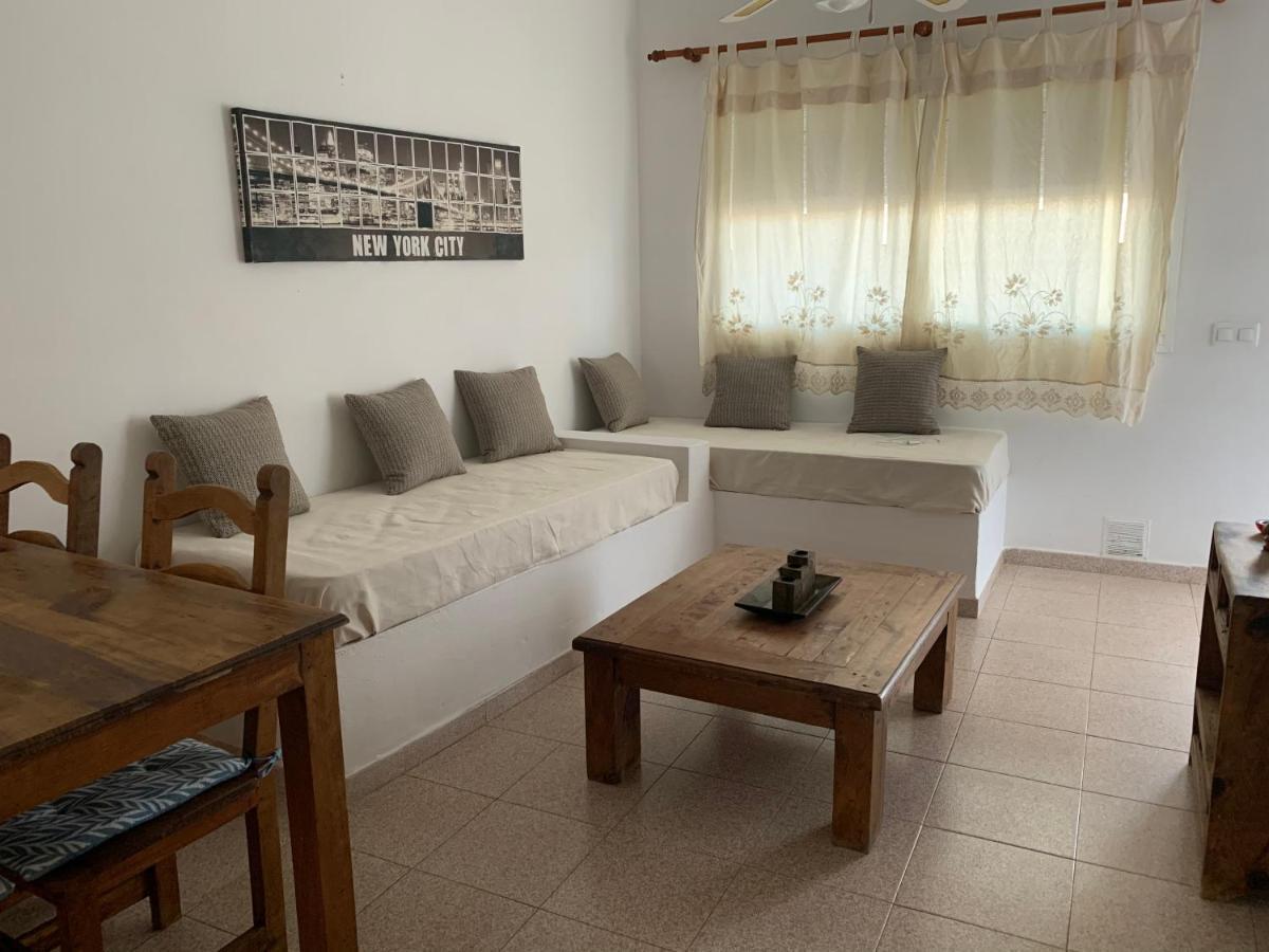 Апартаменты Casa Barbados En Agua Amarga Агуа-Амарга Экстерьер фото