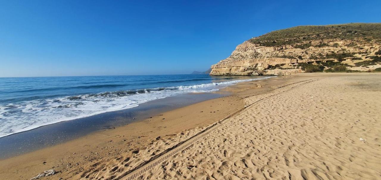 Апартаменты Casa Barbados En Agua Amarga Агуа-Амарга Экстерьер фото